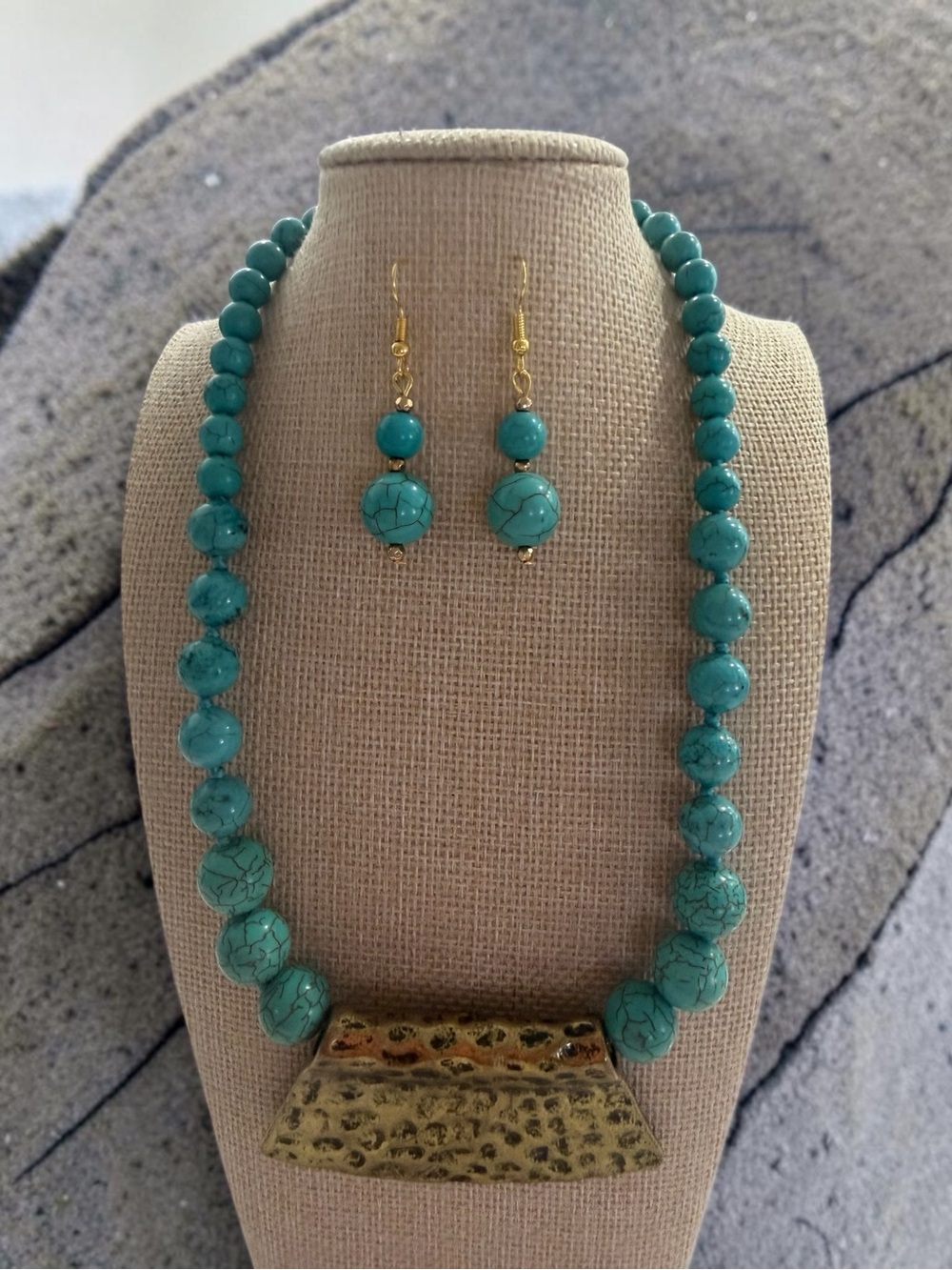 Turquoise Beaded Necklace and Earrings Set